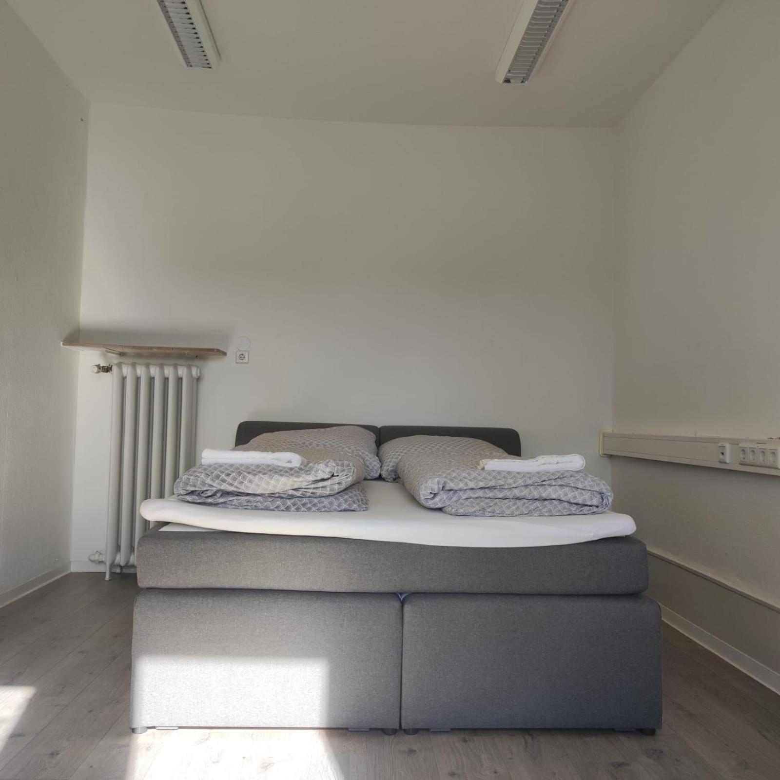 Simplex Apartments Am Ettlinger Tor Spacious カールスルーエ エクステリア 写真