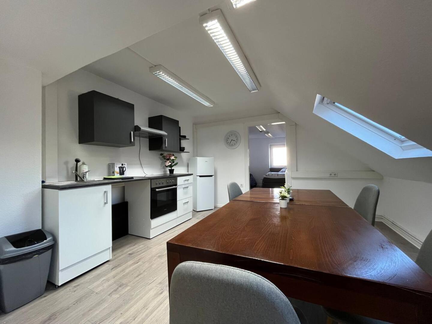 Simplex Apartments Am Ettlinger Tor Spacious カールスルーエ エクステリア 写真