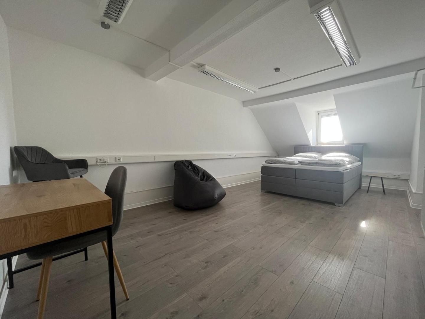 Simplex Apartments Am Ettlinger Tor Spacious カールスルーエ エクステリア 写真