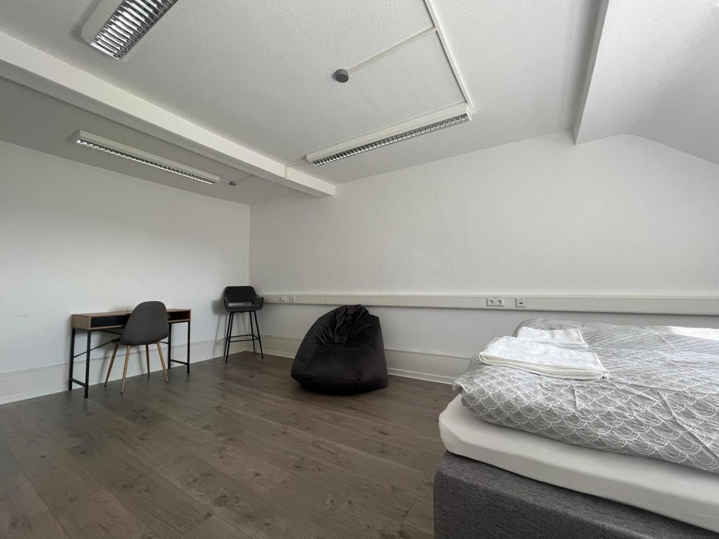 Simplex Apartments Am Ettlinger Tor Spacious カールスルーエ エクステリア 写真