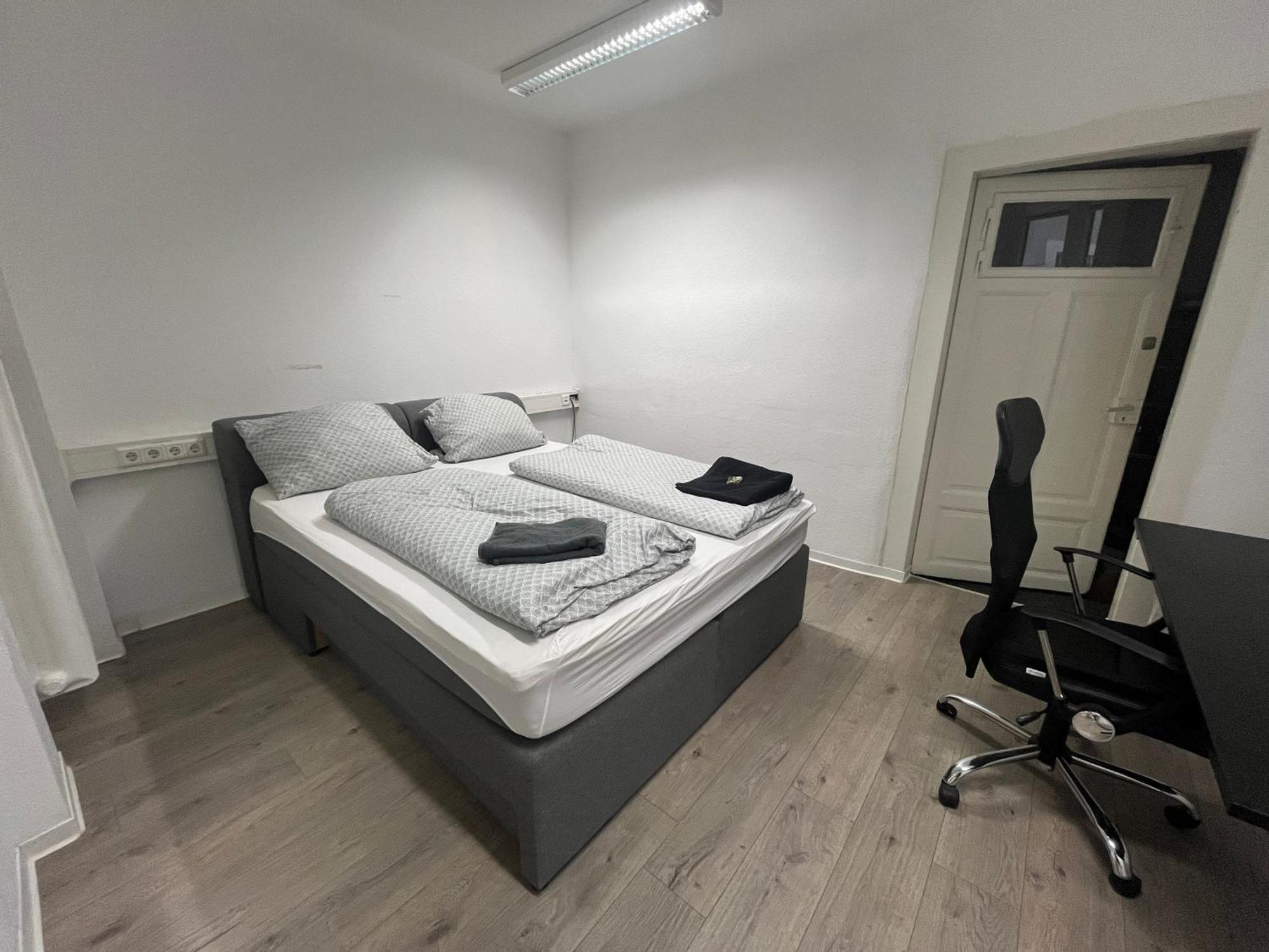 Simplex Apartments Am Ettlinger Tor Spacious カールスルーエ エクステリア 写真