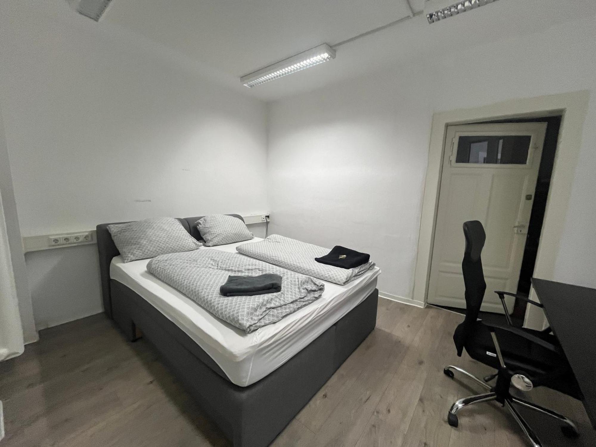 Simplex Apartments Am Ettlinger Tor Spacious カールスルーエ エクステリア 写真